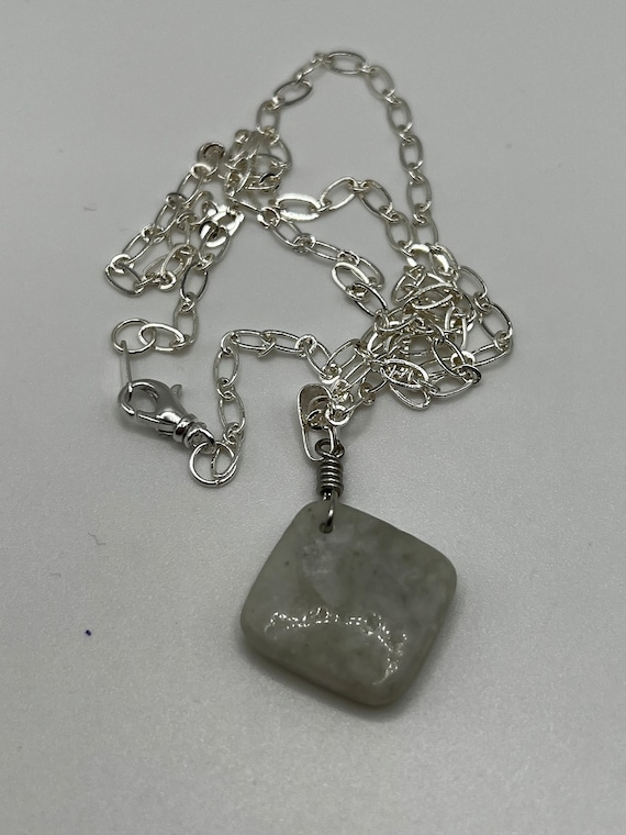 23" snowy quartz pendant necklace