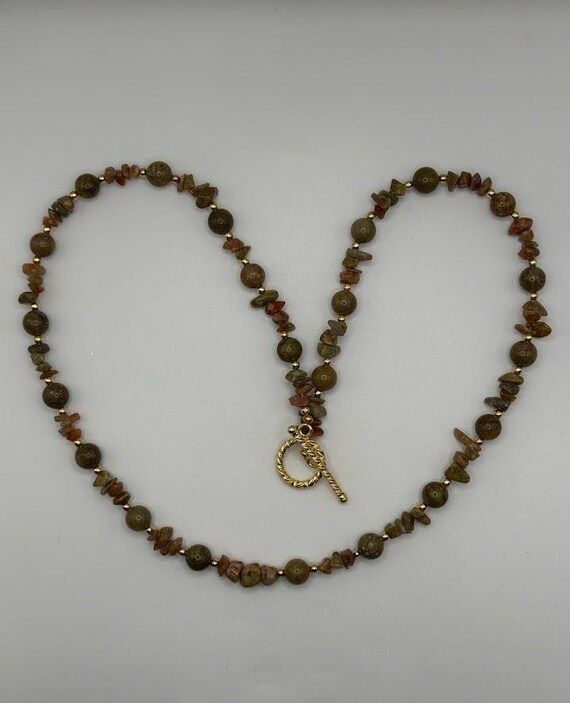 25" autumn jasper chip and round necklace