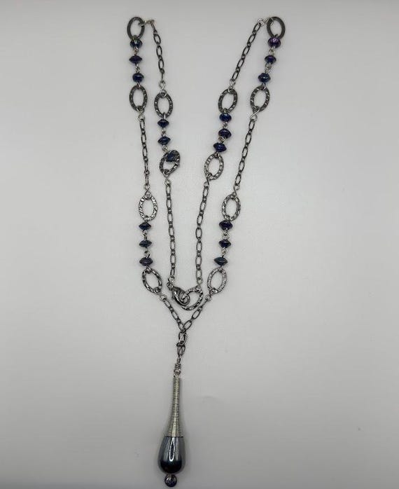Blue or honey lustre bead pendant necklace