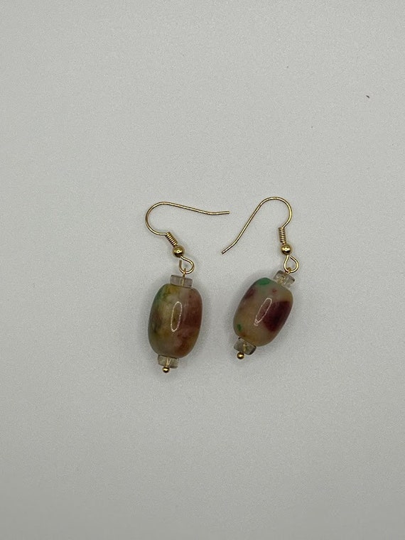 Dyed agate barrel earrings