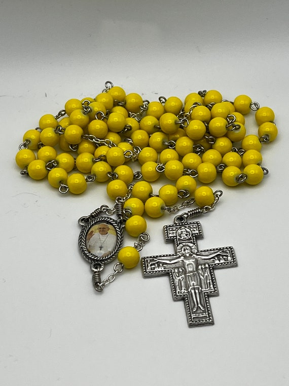 29.5" yellow glass 7 decade Franciscan Crown rosary