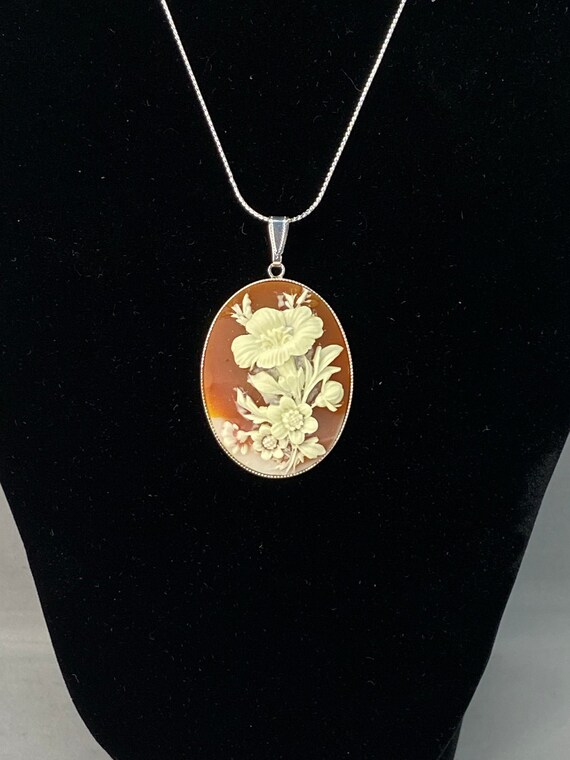 18" peach and cream floral cameo pendant on silver