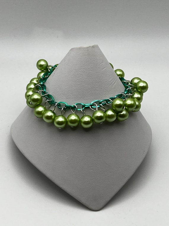 7" lime pearl bracelet