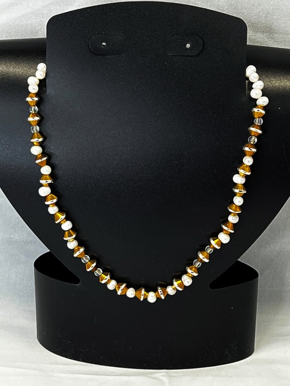 20" pearl and bicone necklace