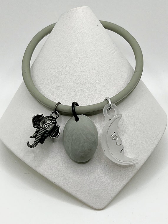 7.5" gray rubber cord charm bracelet