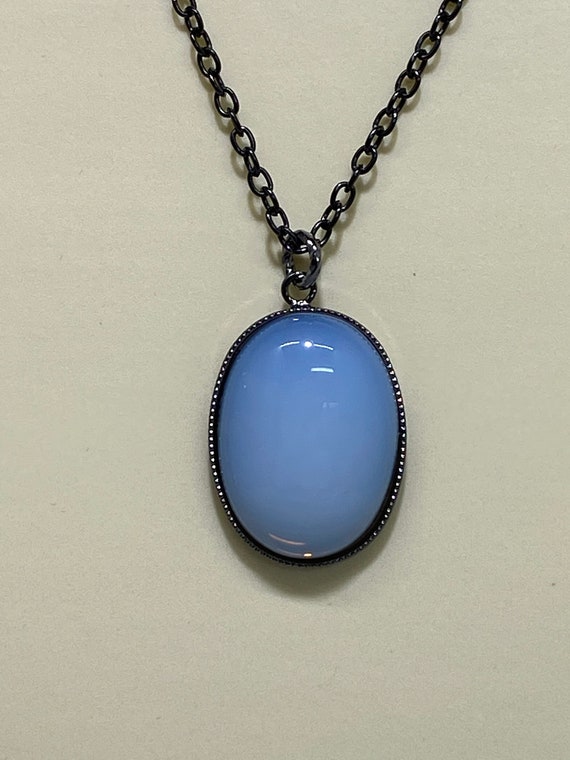 20mm blue sea opal pendant