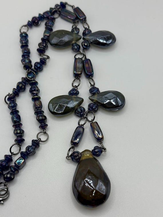 27" blue lustre glass necklace