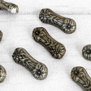 Vintage Dirndl toggle buttons Floral Trachten metal buttons for traditional Bavarian costume or Oktoberfest