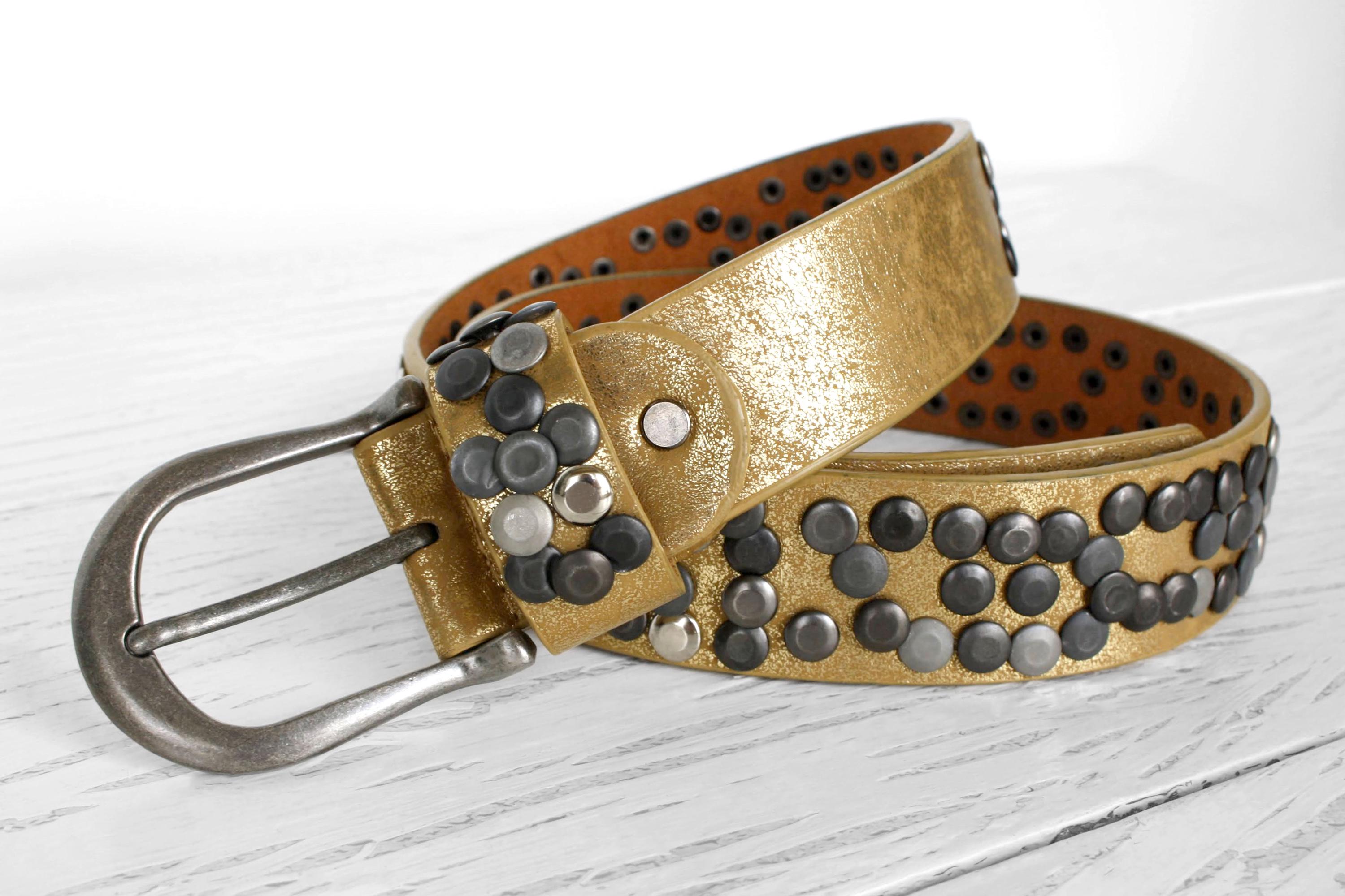 Metal Multi Shaped Ribbed Coins Goldtone Belt Fits 34\