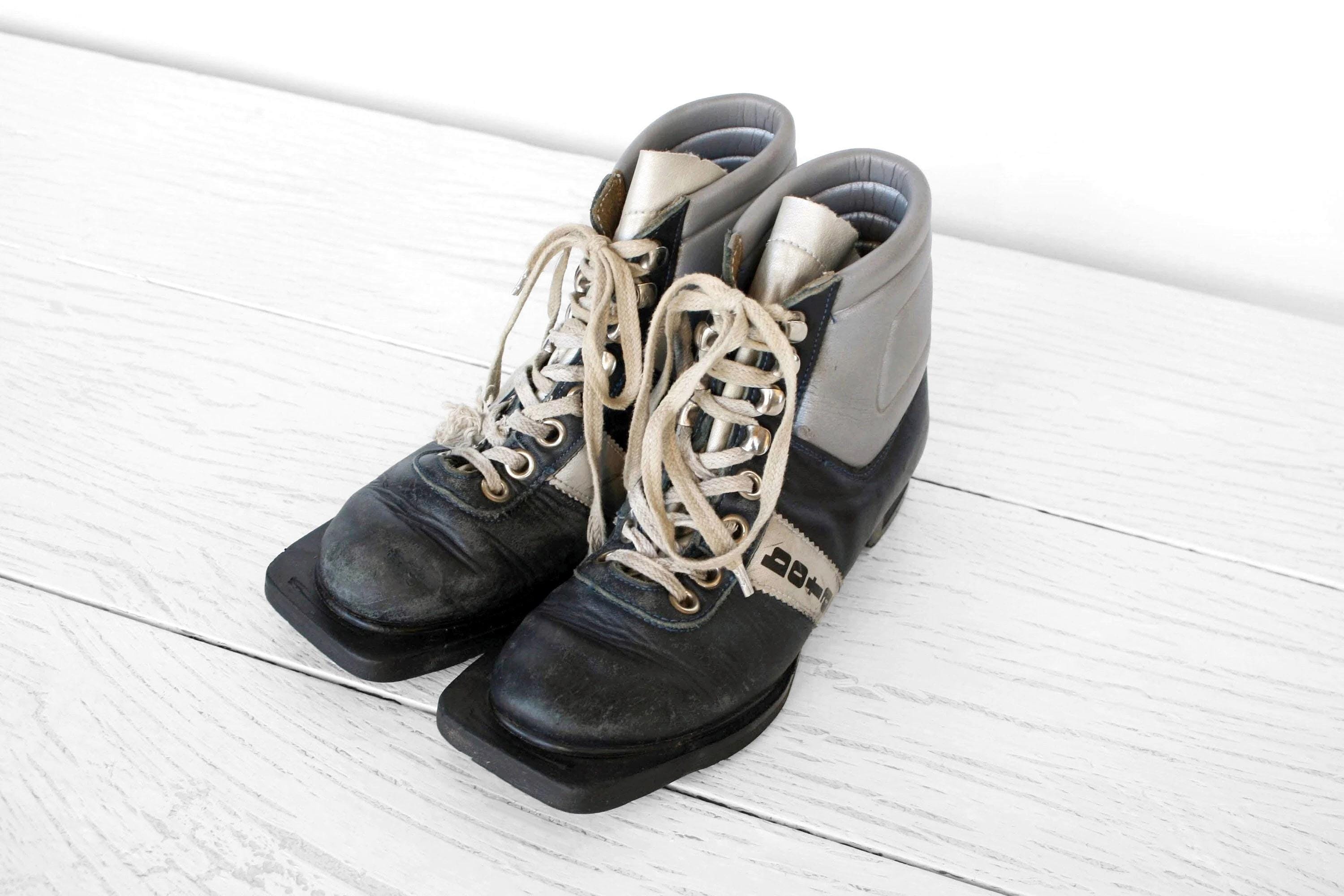Antique ski boots - Etsy 日本