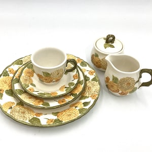 Sculptured Zinnia Poppy Trail By Metlox Dinner & Salad Plate Cup Saucer Cream Sugar Vintage Dish Thanksgiving Table Fall Gathering  (A-15)