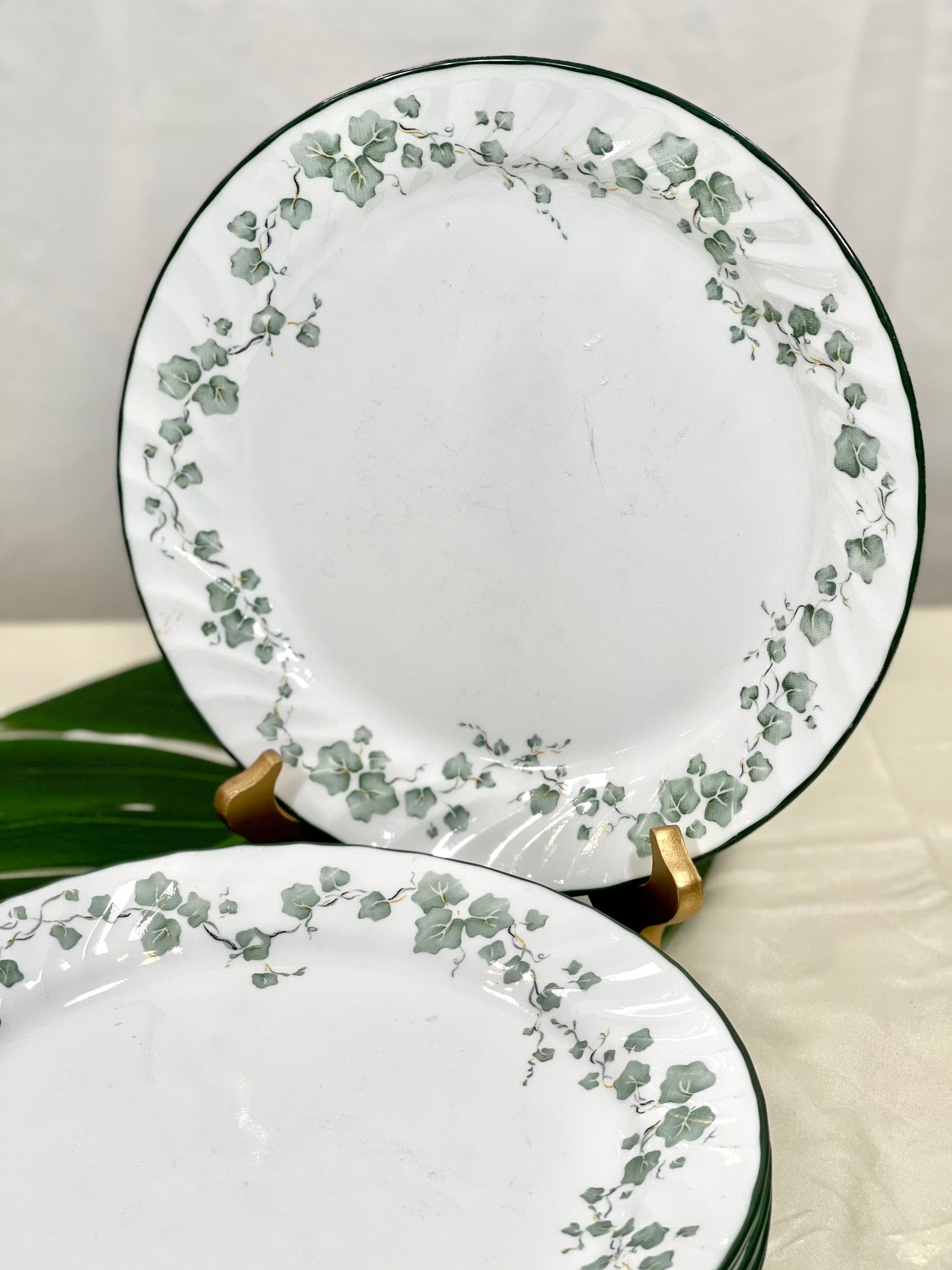 Callaway by Corelle Dinner Plates. White Plate With Green Etsy