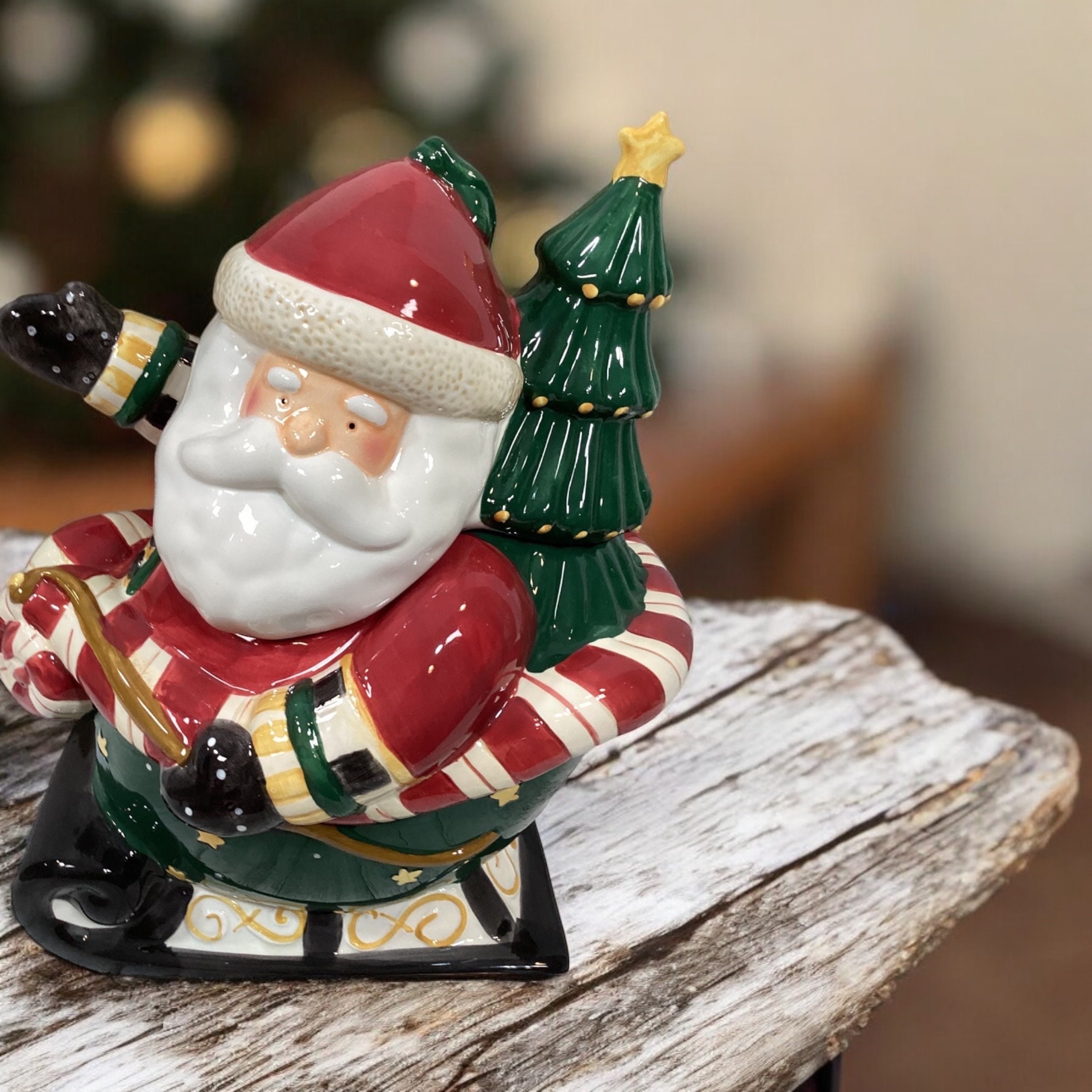 Debbie Mumm Santa Cookie Jar, Sakura China Christmas Decor (C8-2