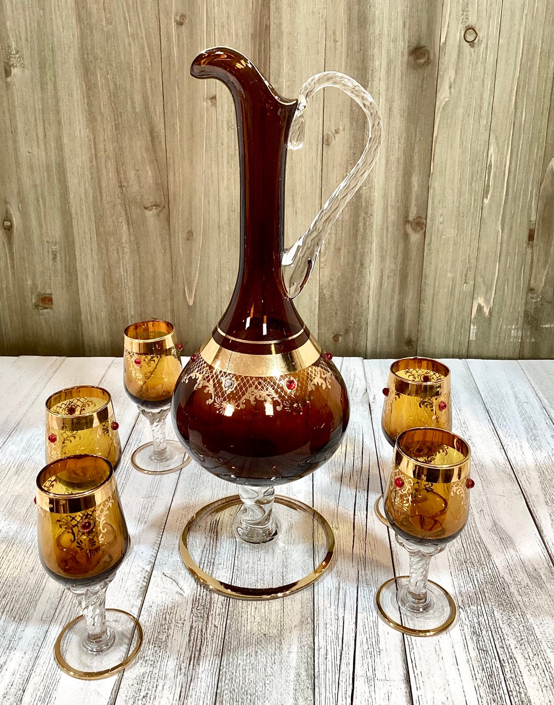 Vintage 22 Kt Gold Glass Decanter Set With Liquor Glasses (W.7-3