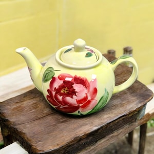 Pfaltzgraff Flower Market Teapot with Lid Yellow & Floral Leaves Housewarming Dinnerware Teapot Ideal Gift Idea Antique Unique Pattern(I4-3)