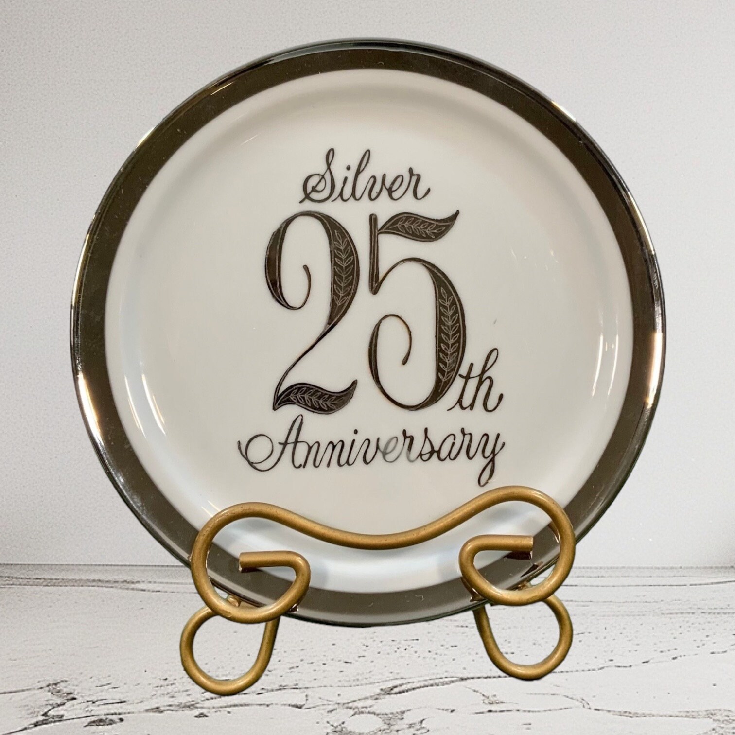 Finally プレートセット 25th THANK YOU FAN! 25th Anniversary Plate: Silver Accent, Japan Crafted (F5-6) - Etsy