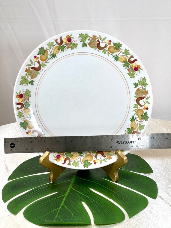 Noritake Homecoming Dinner Plate, Harvest Fruits and Birds Border