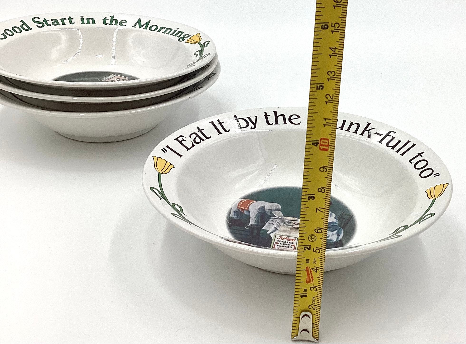 Vintage 1995 Full Set of 4 Kellogg Plastic | Mercari Set of 4 vintage Kellogg cereal bowls, new main image 2