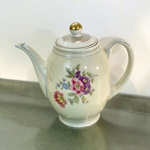 Vintage Teapot Ivory With Flowers Collectible Teapot With Lid Tea Serving Housewarming Gift Tea Lover Rare Teapot Ivory With Flowers (H)