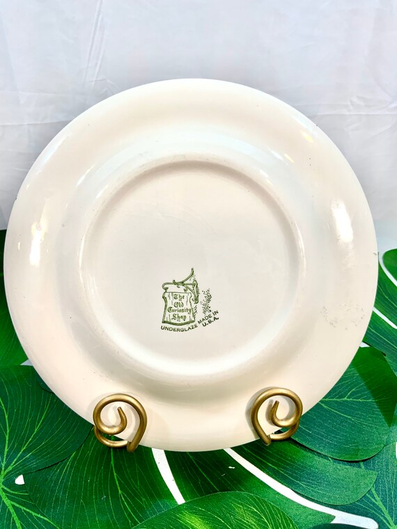 Vintage Green Dinner Plate, the Old Curiosity Shop, Farmhouse