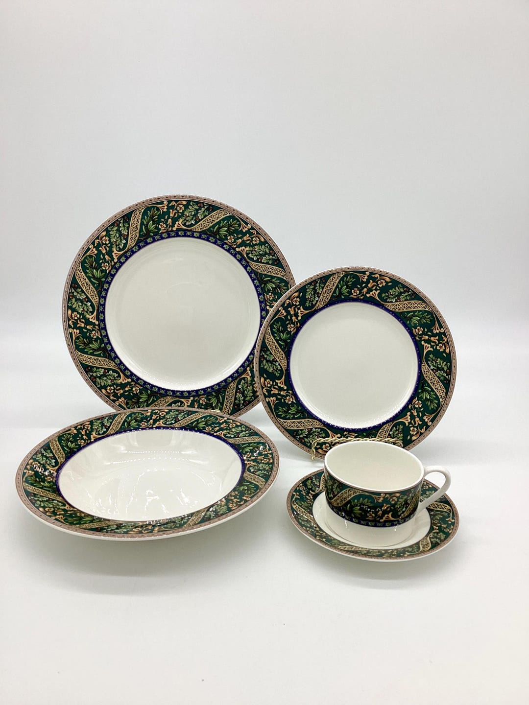 Christopher Stuart Autumn Harmony Dinnerware Set, Service for 8 (B.11 ...