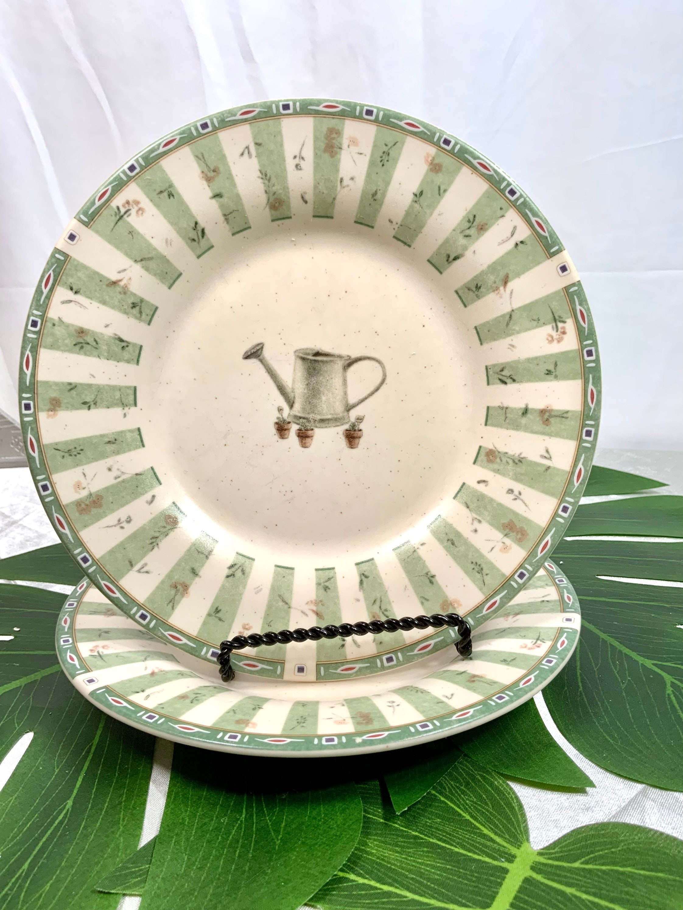 Pfaltzgraff Naturewood Serenity Green Salad Plate 8 1/4" Excellent Condition