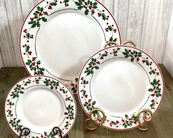 Christmas Dinnerware Winter Gathering Dinner Plate Salad Plate Bread Plate 3 Pieces Set Holly And Berries Christmas Dishes (Z3-11)