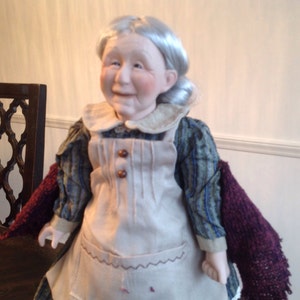 Duckhouse Heirloom Porcelain Grandma Doll Figurine Porcelain Collectible Doll Grandma Doll Duckhouse Porcelain Grandma Sculpture Doll Gift