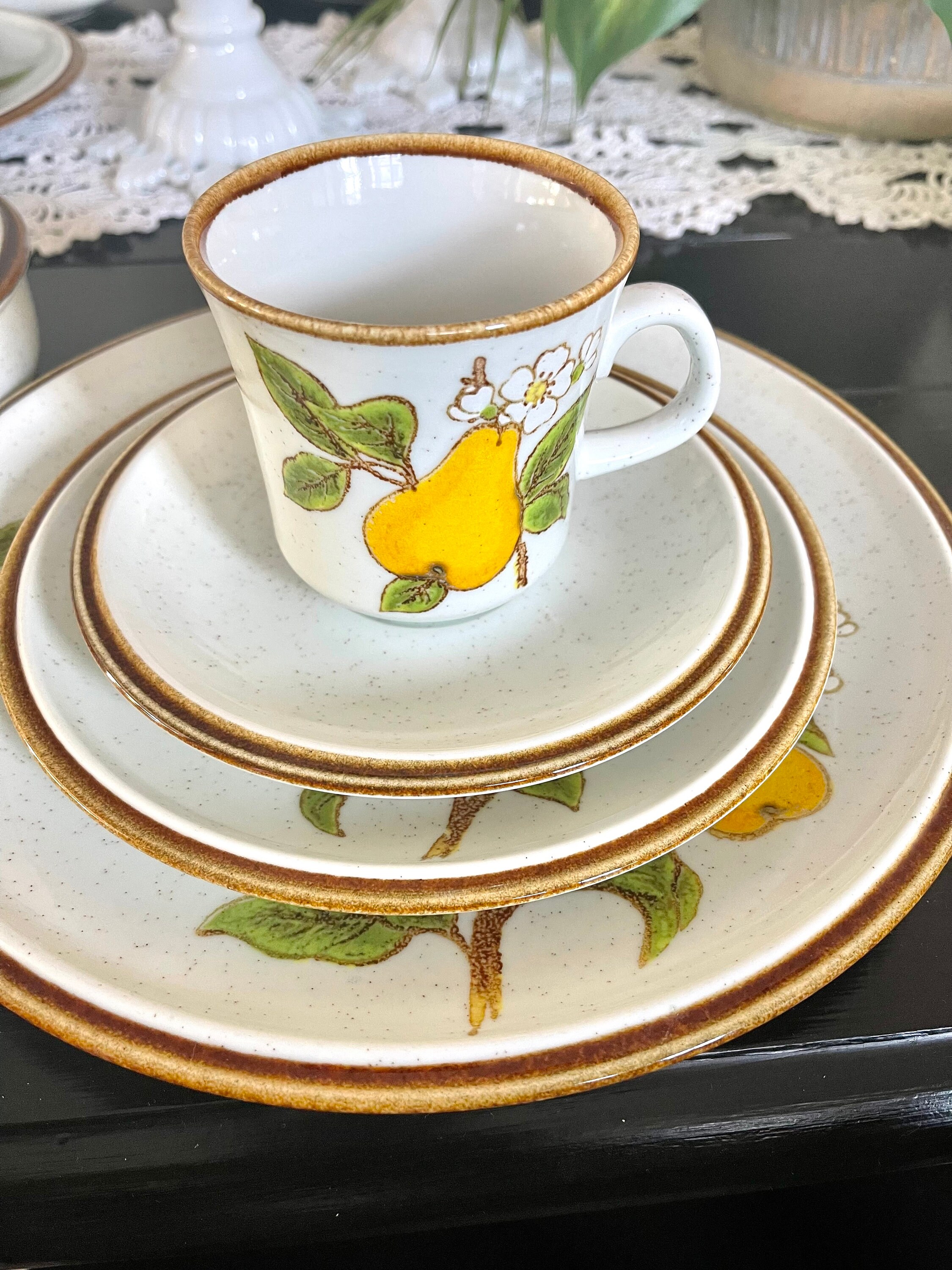 Mikasa Bountiful Dinnerware: Yellow Pear Dishes, Summer Table