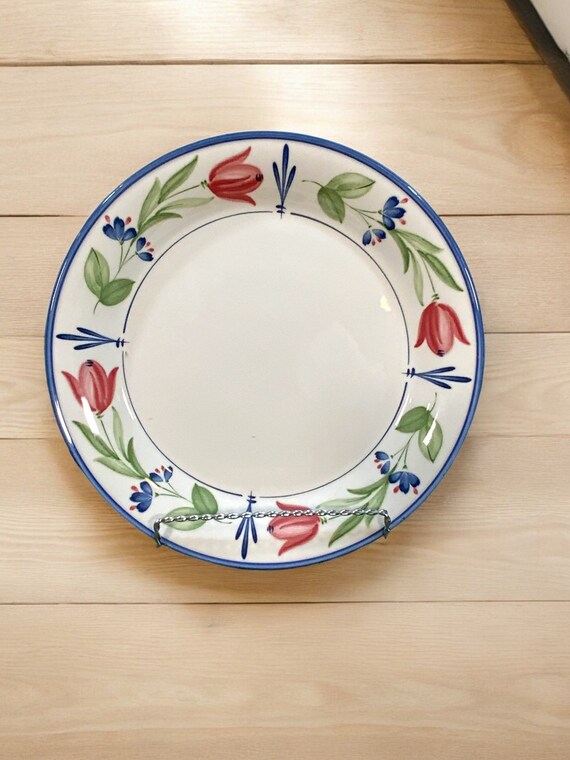 Nikko Marietta Dinner Plate, Floral Country Cupboard Decor (R5-17