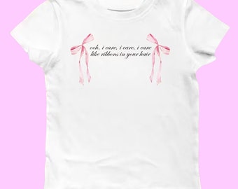 Olivia Lacy Ribbons Coquette T-shirt bébé | Chemise esthétique Coquette, chemise de l'an 2000, t-shirt des années 90, chemise Olivia Rodrigo, t-shirt GUTS Merch