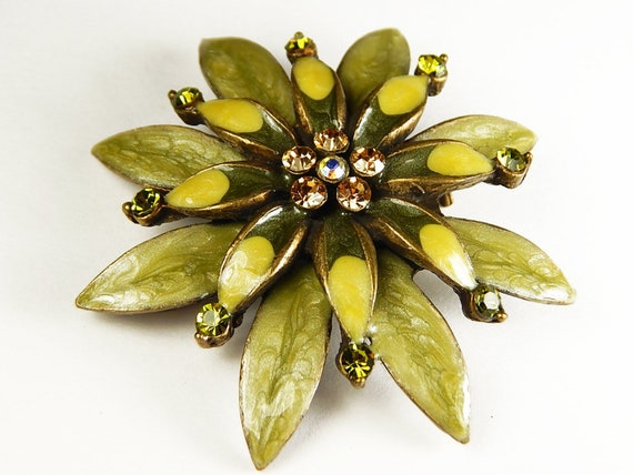 Vintage Enamel and Rhinestone Flower Pin Brooch Pendant - Etsy