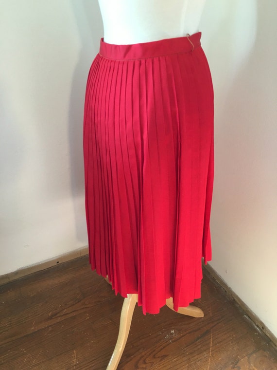 1960's Mr. Mort Sportswear Vibrant Red Pleated Ski