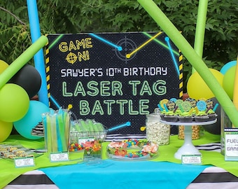 Fangleland Laser Tag Birthday Banner – Pre-strung Laser Theme Happy Birthday Decor (15x17 Cm, Red/Blue/Green)