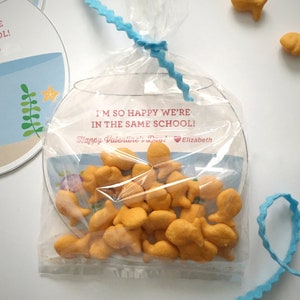 Banc de poissons Saint-Valentin, poisson rouge, poisson suédois, impression personnalisée, Saint-Valentin pour salle de classe, Saint-Valentin pour enfants, Saint-Valentin, sac de friandises