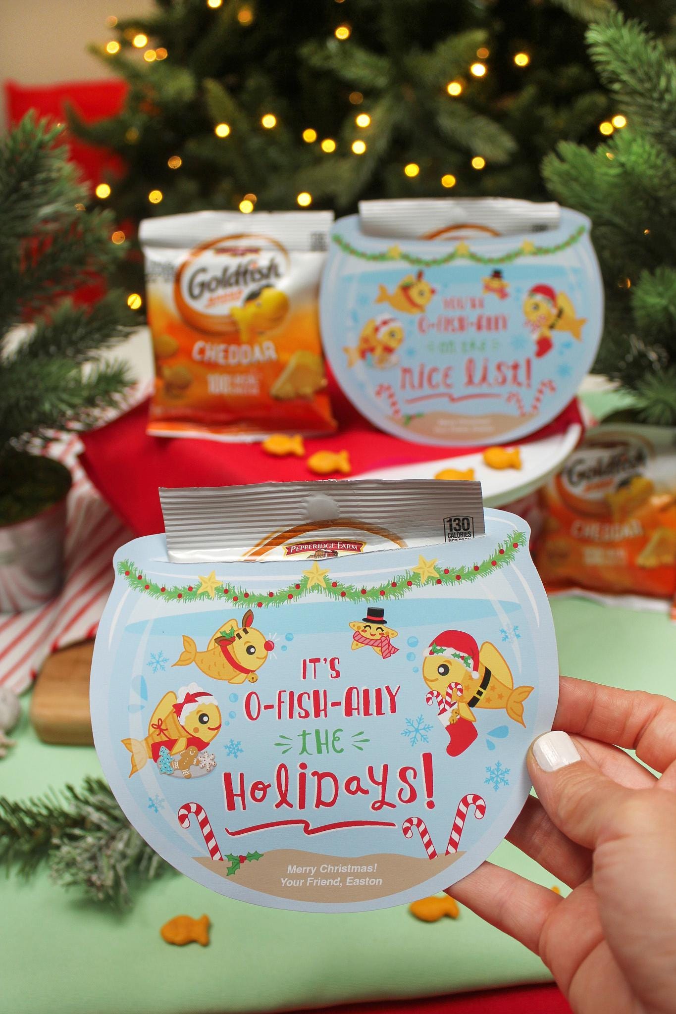 Curated visual reference: Visual Reference: Goldfish Christmas Printable Fish Goldfish Holiday Printable