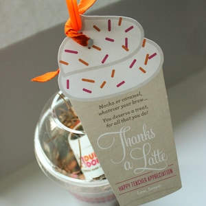 Thanks a Latte - cadeau pour enseignant, étiquettes pour cartes-cadeaux, étiquettes de remerciement, remerciements pour l'enseignant, cadeau de fin d'année scolaire, remerciement pour enseignant