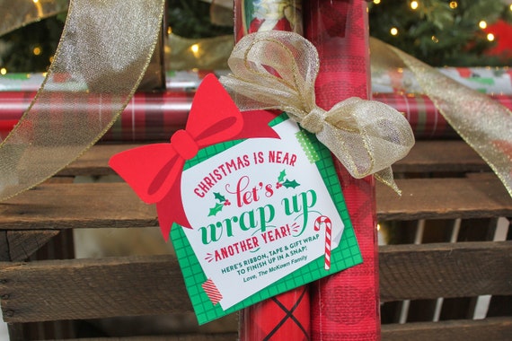 Christmas Wrapping Paper Gift Tag, Wrap up the Year, Holiday Pop