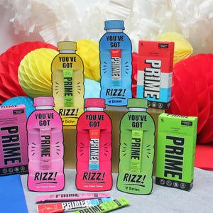 Rizz Drink Bottle Kids Valentine, gíria de pré-adolescentes, bebida de hidratação, dia dos namorados para crianças, dia dos namorados em sala de aula, dia dos namorados na escola, basta adicionar confete