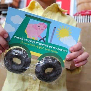 Tractor Donut Party Favor, Farm Party, Farm Birthday Party, Farm favor, party favor, thank you, pig, cow, tractor, Instant download image 2