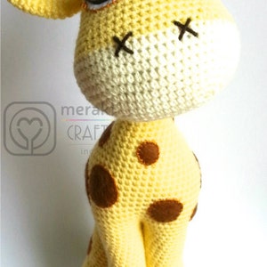 Flick the Giraffe - Amigurumi