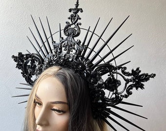 Gothic bridal headdress Halo crown