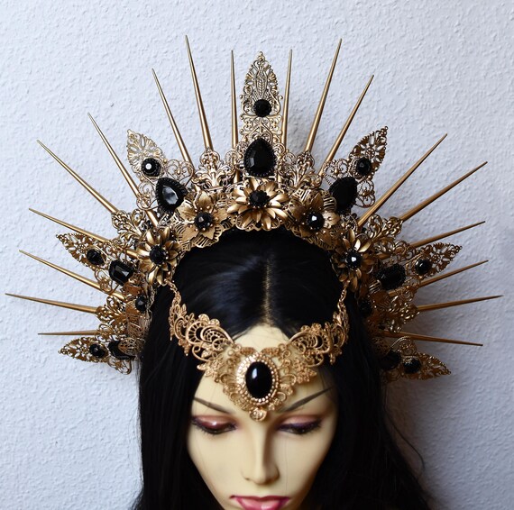 Golden spiked headpiece - Golden crystal crown - Fantasy gothic wedding headdress