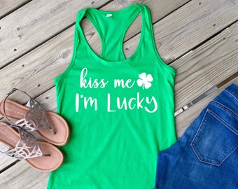 Bésame, tengo suerte, siguiente nivel, camiseta sin mangas/ Día de San Patricio/ Espalda cruzada para mujer/ Trébol