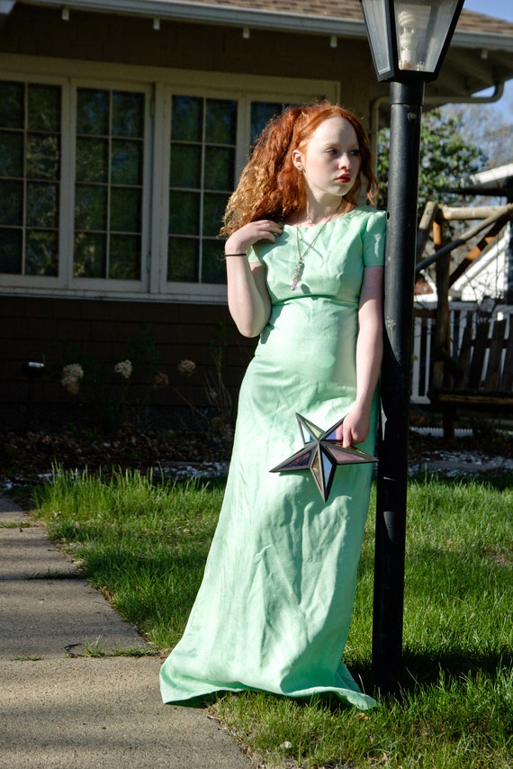 Shimmering Mint Green Formal Dress - image 2