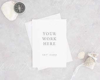 Maqueta de tarjeta de 13 x 18 cm - Objeto inteligente PSD + PNG + JPEG - Bodas, tarjetas, invitaciones - Descarga instantánea