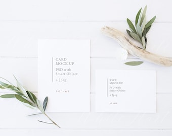 Maqueta de papelería para bodas: invitación y tarjeta de respuesta (5x7 y A6) - PSD (objeto inteligente) + PNG + JPEG - descarga instantánea