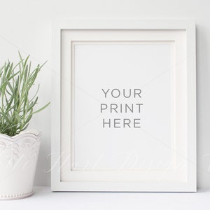 Frame mockup - 8x10" - Psd + Png + Jpeg - Showcase your work online with digital mockups - instant download