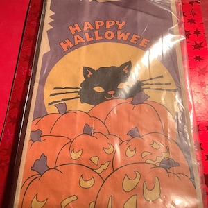 Halloween Paper Brown paper Treat (8) bags  NIP