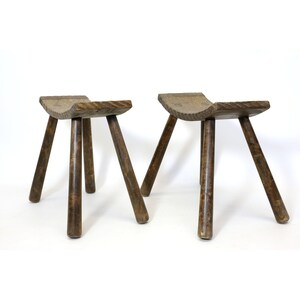 Pair of French handcrafted stools from the sixties. 画像 9